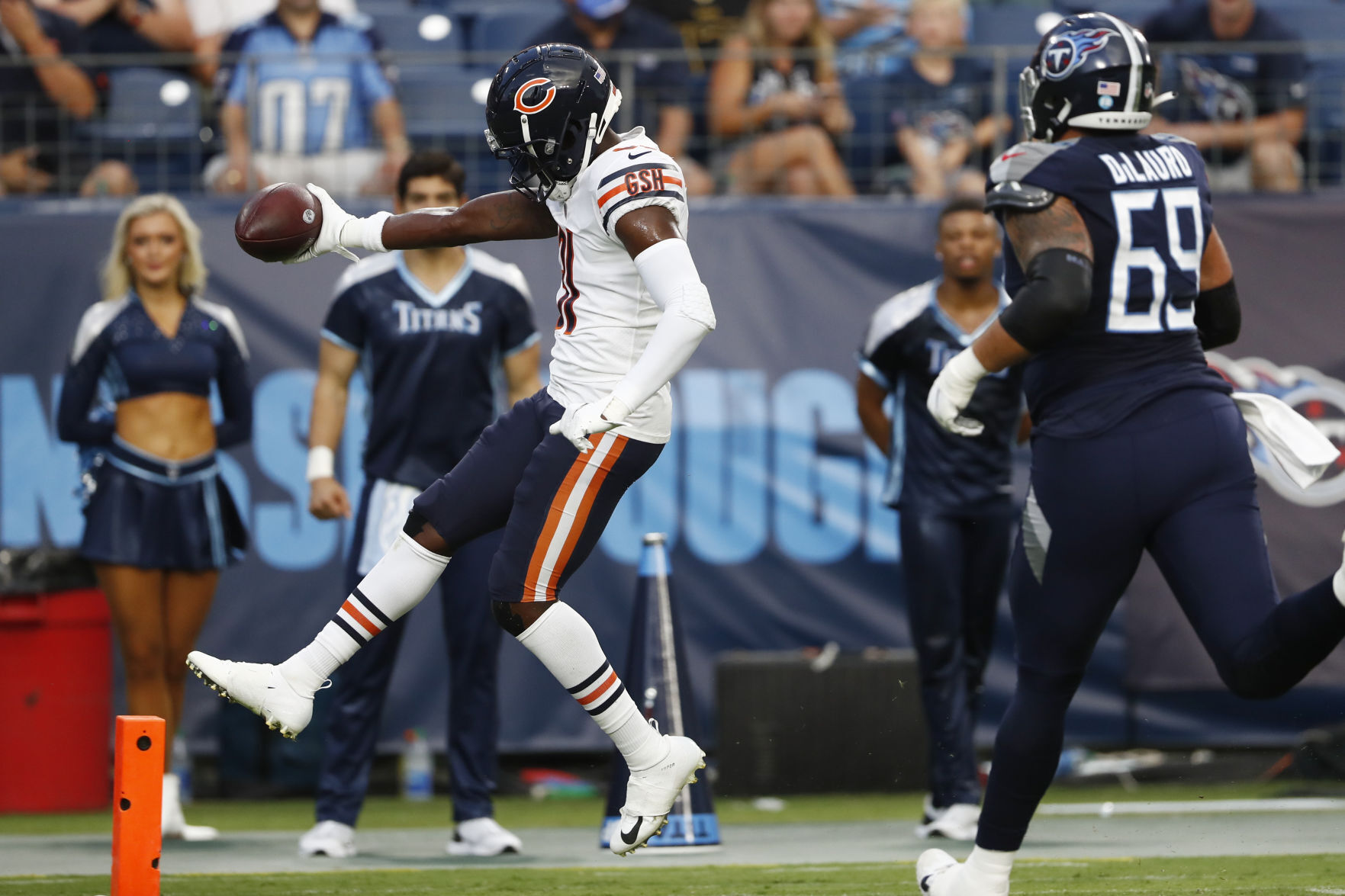 Bears Titans Football